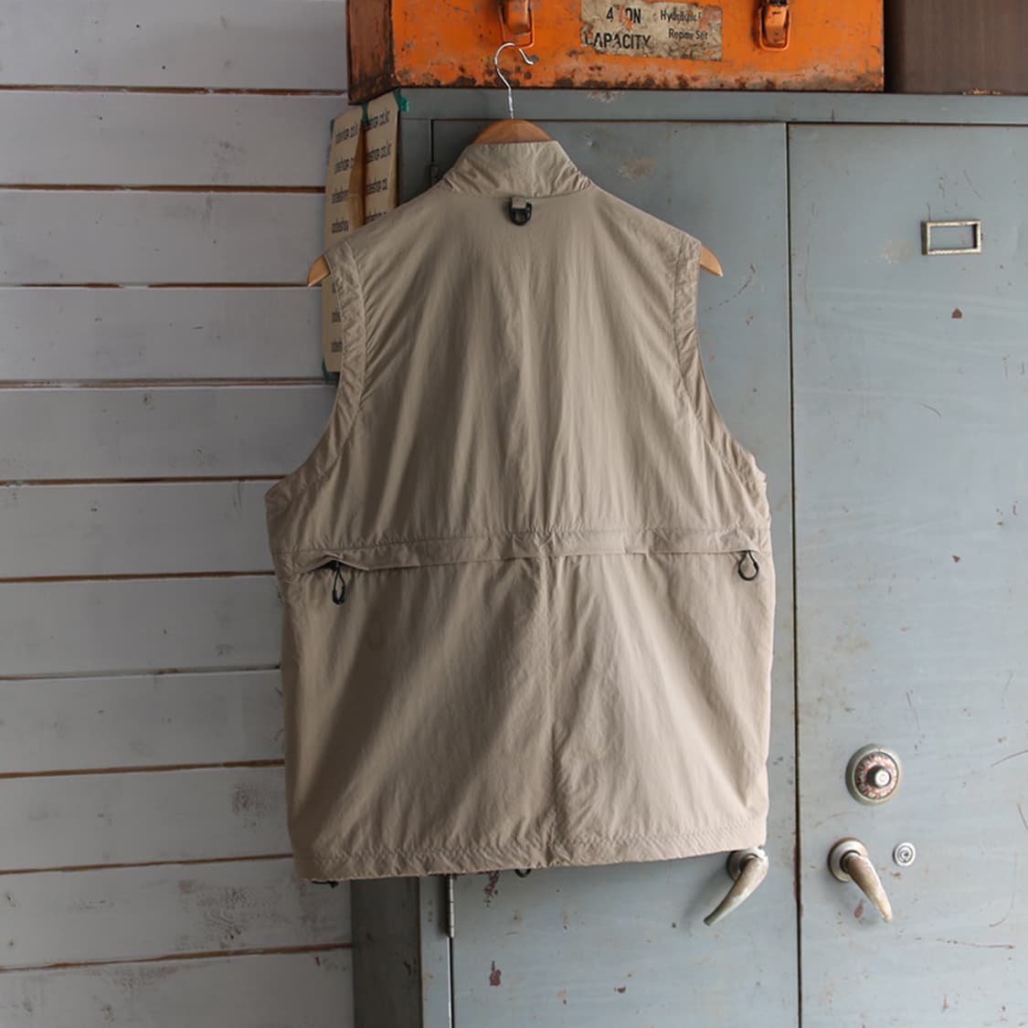 (착용컷) JACKROSE 유틸리티 베스트 (남성용 100) 상품이미지2