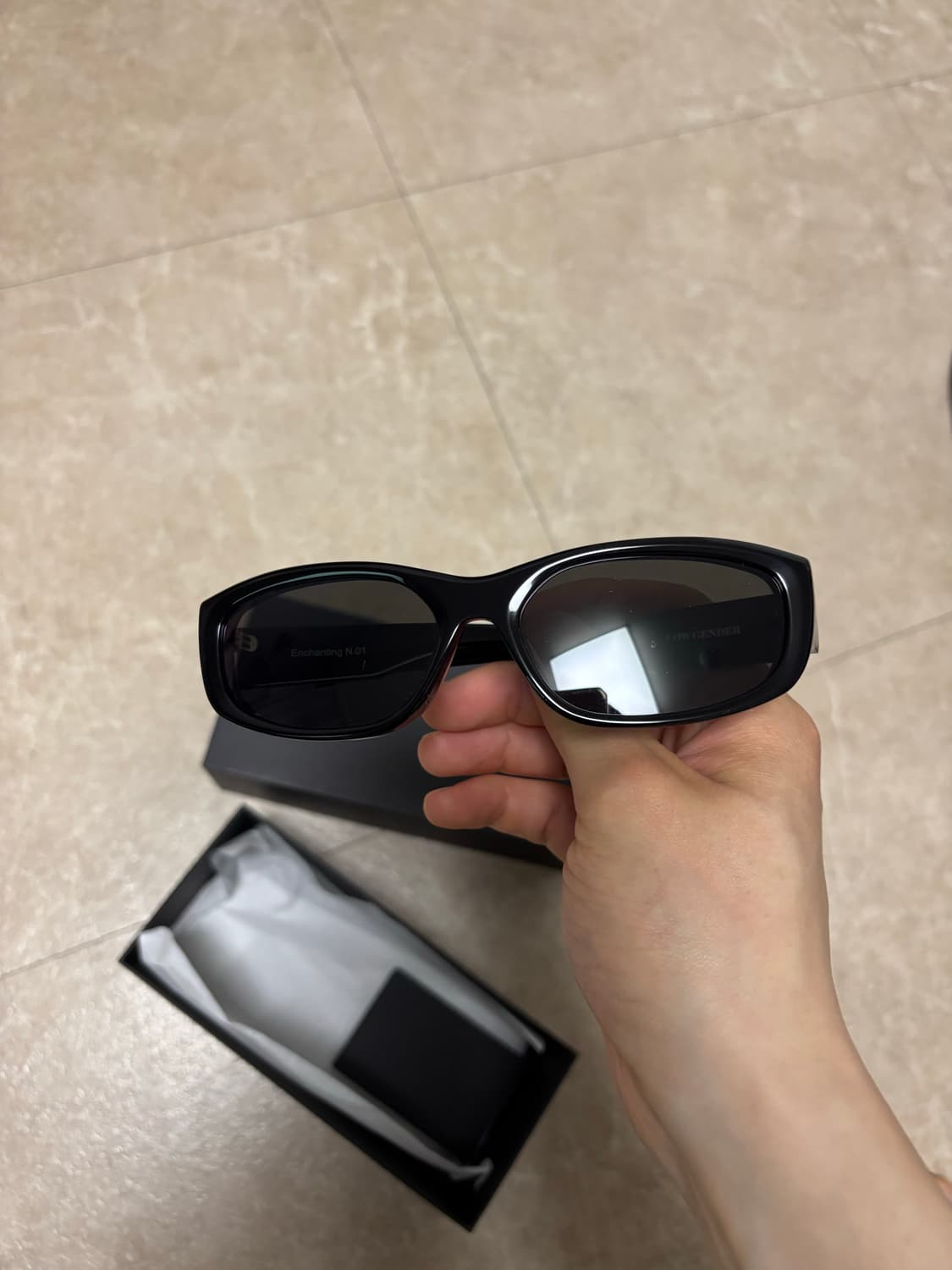 로우 젠더 kkst 엔첸팅 넘버 1 블랙 상품이미지1