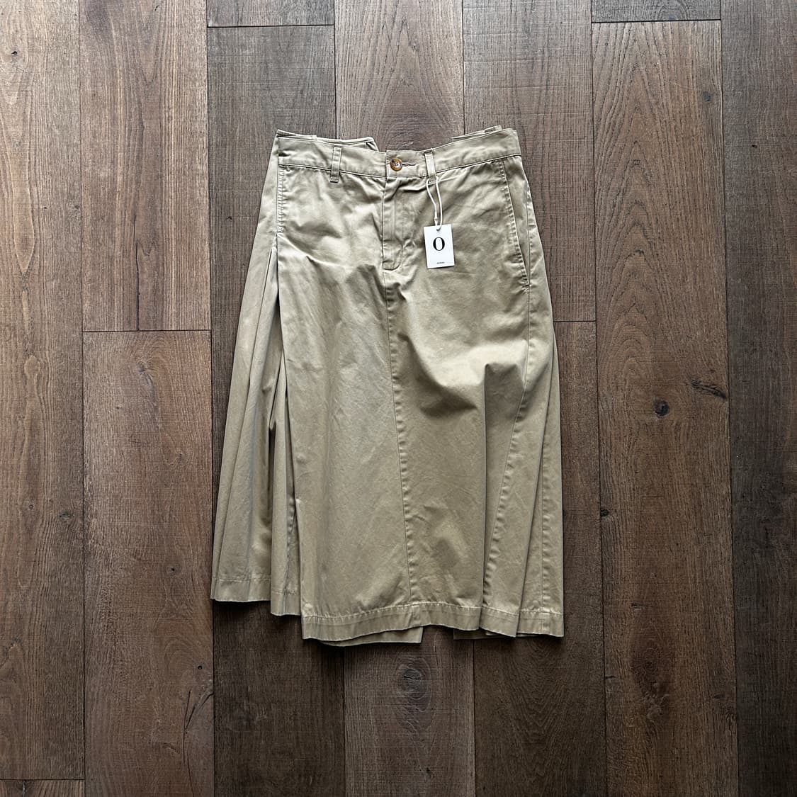 Beige Docking Pleats Skirt 상품이미지1