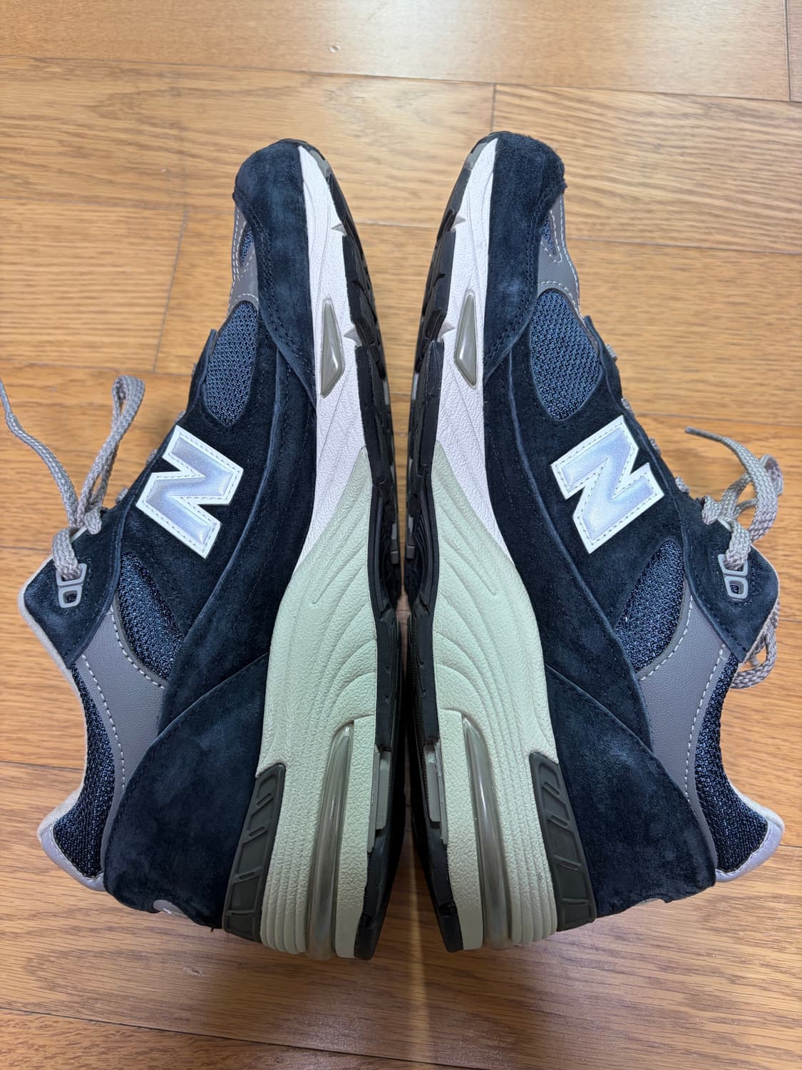 뉴발란스 991 v1 네이비 270 상품이미지3