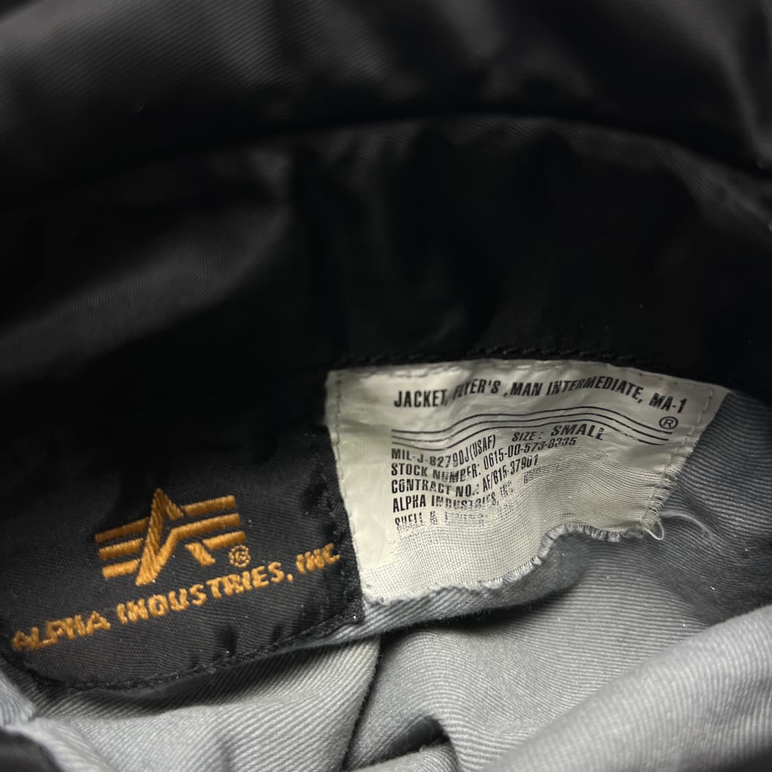 Alpha Industries MA-1 Apollo Flight Jack 상품이미지5