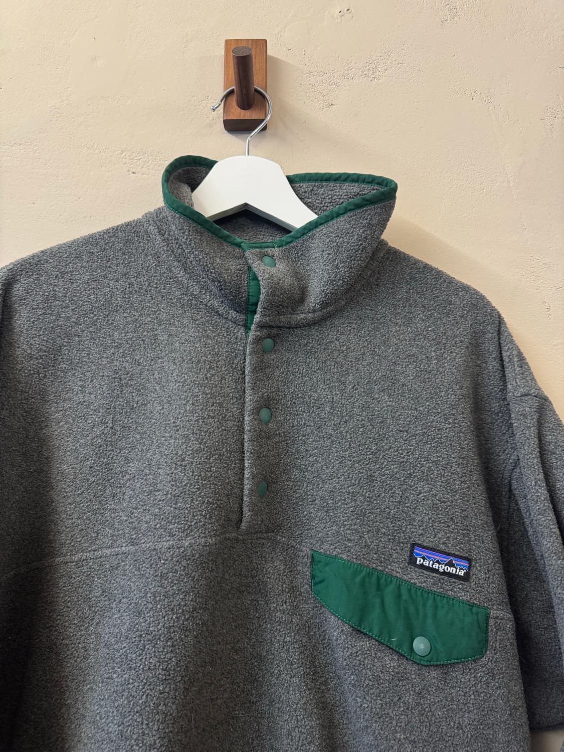 파타고니아 신칠라 그레이 그린 m 상품이미지2