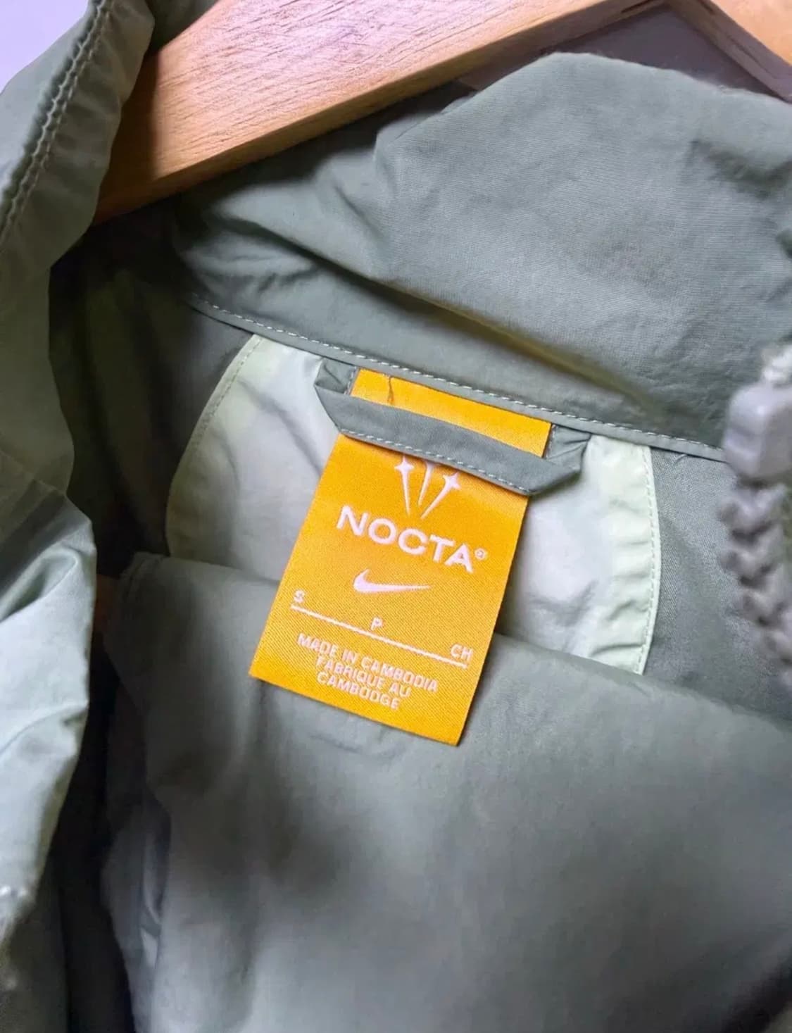(세트)나이키 녹타 올리브그린 트랙 자켓+바지  s사이즈 (100) 상품이미지3