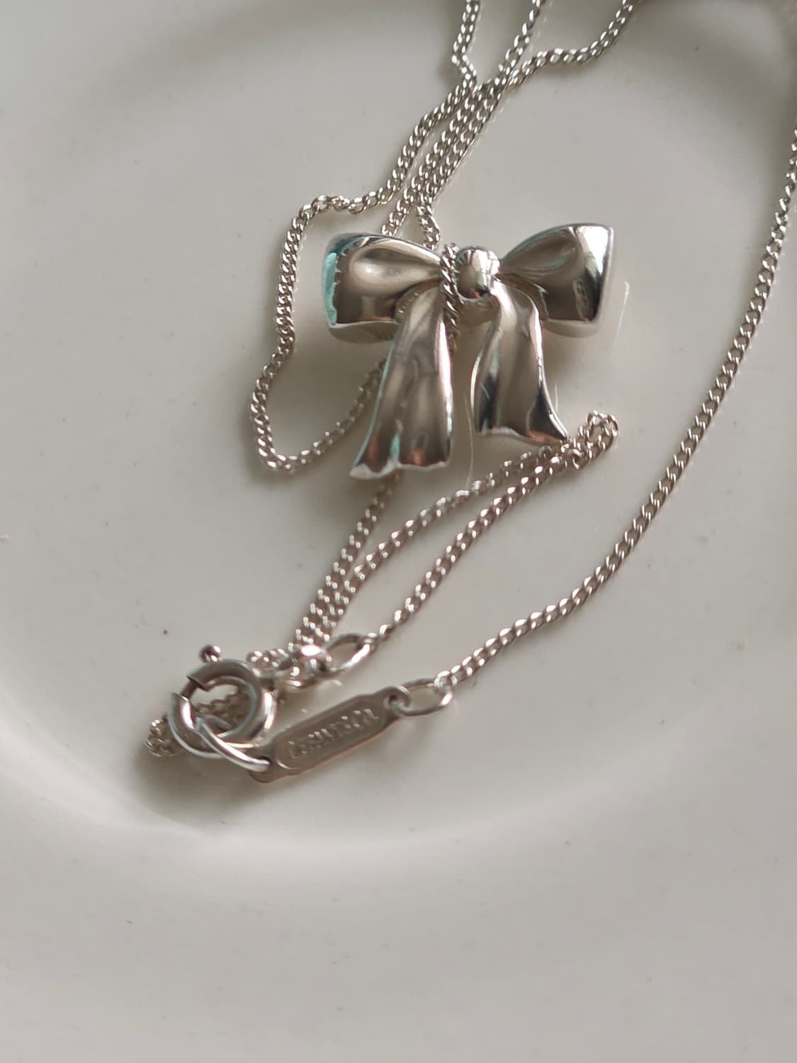 티파니앤코 리본 펜던트 실버925 목걸이 상품이미지4