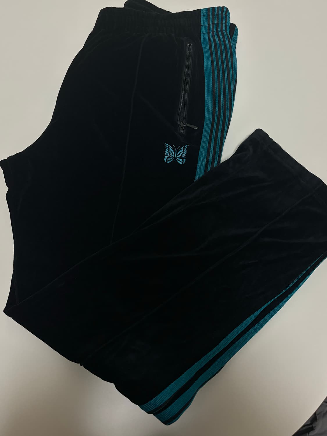 니들스 트랙팬츠 상품이미지3