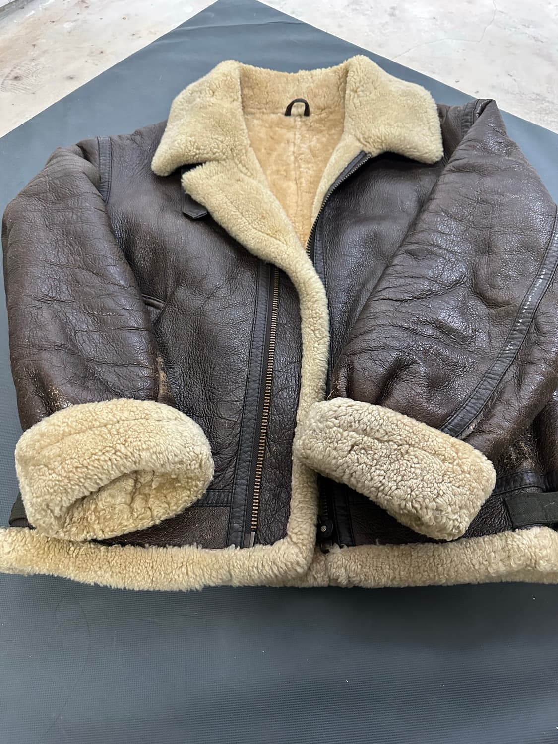 B-3 딥브라운 무스탕  상품이미지3