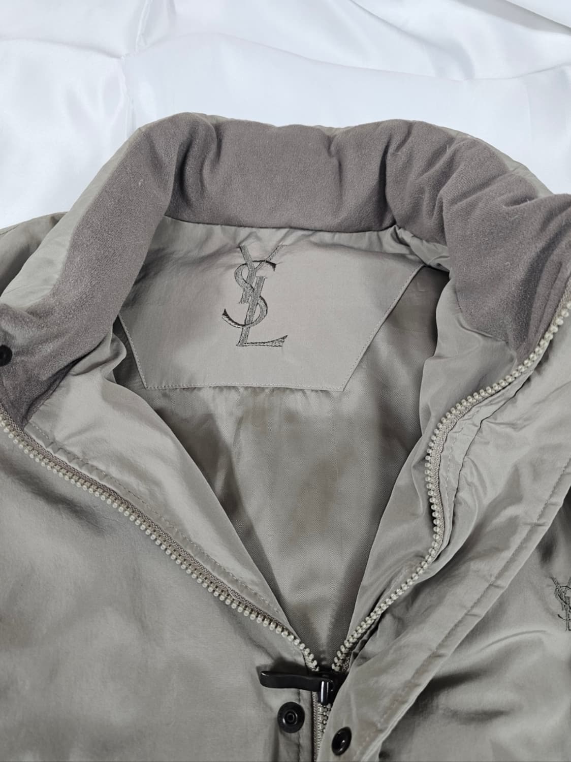 입생로랑패딩 상품이미지7