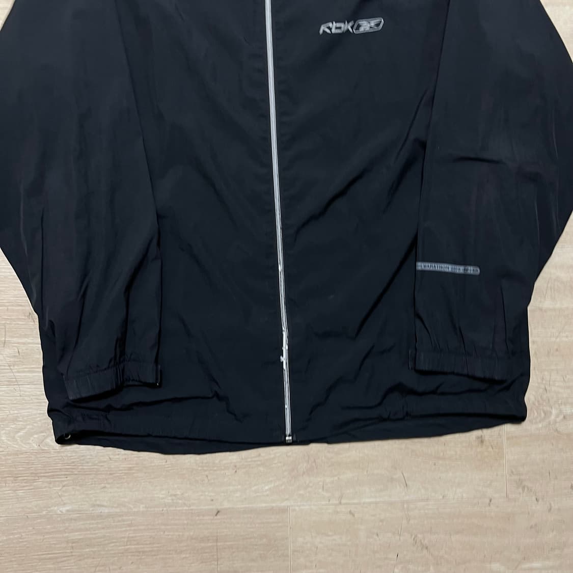 리복 올드스쿨 통일 마라톤 바람막이 집업자켓 [블랙] L/100 상품이미지3