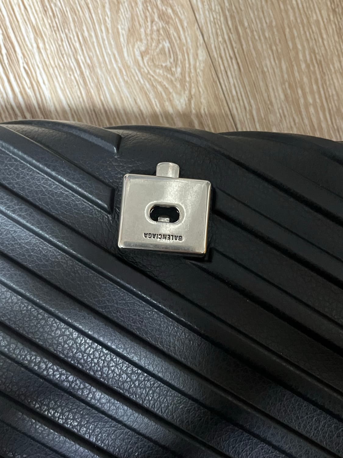 발렌시아가 카플랩백 상품이미지8