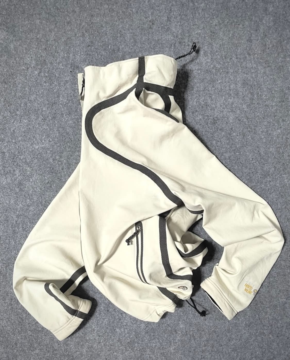 2000’s Mountain hardwear conduit jacket 상품이미지1