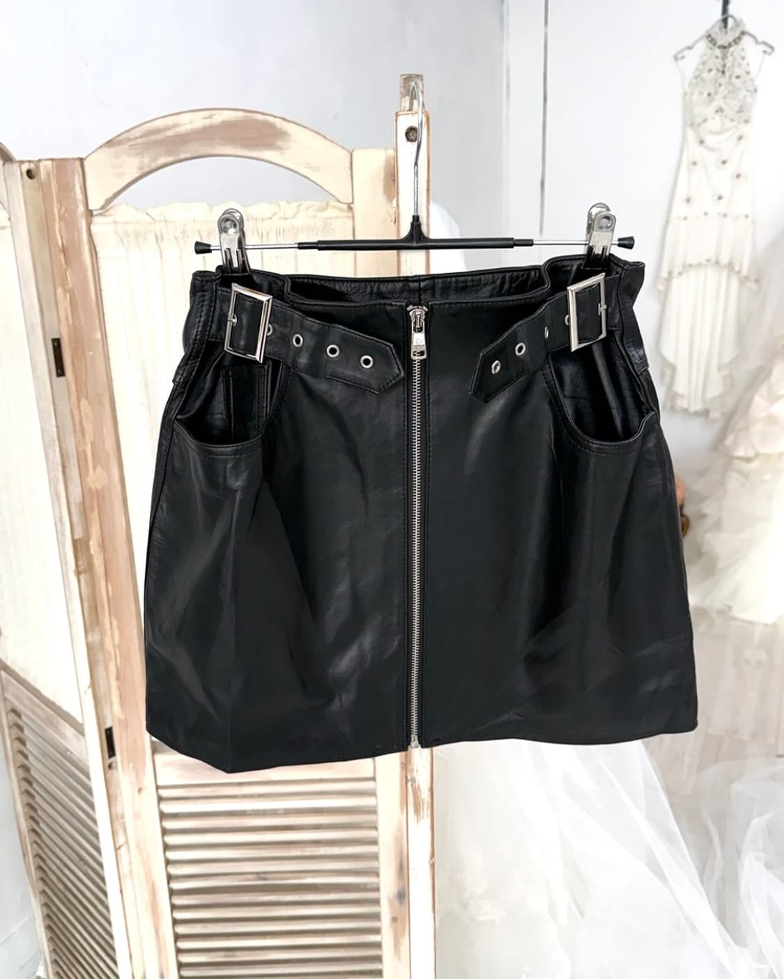 Black Belted Lambskin Zip Mini Skirt 상품이미지1