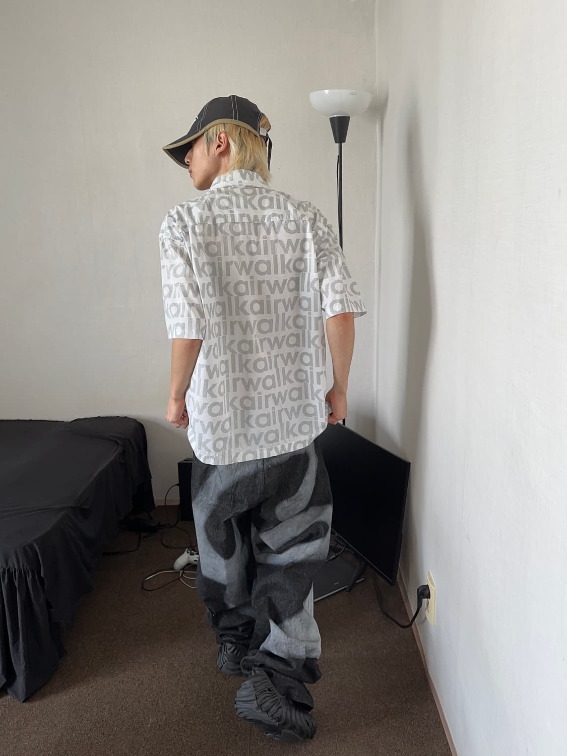 Air Walk 올오버 스펠 아웃 하프 셔츠 상품이미지5