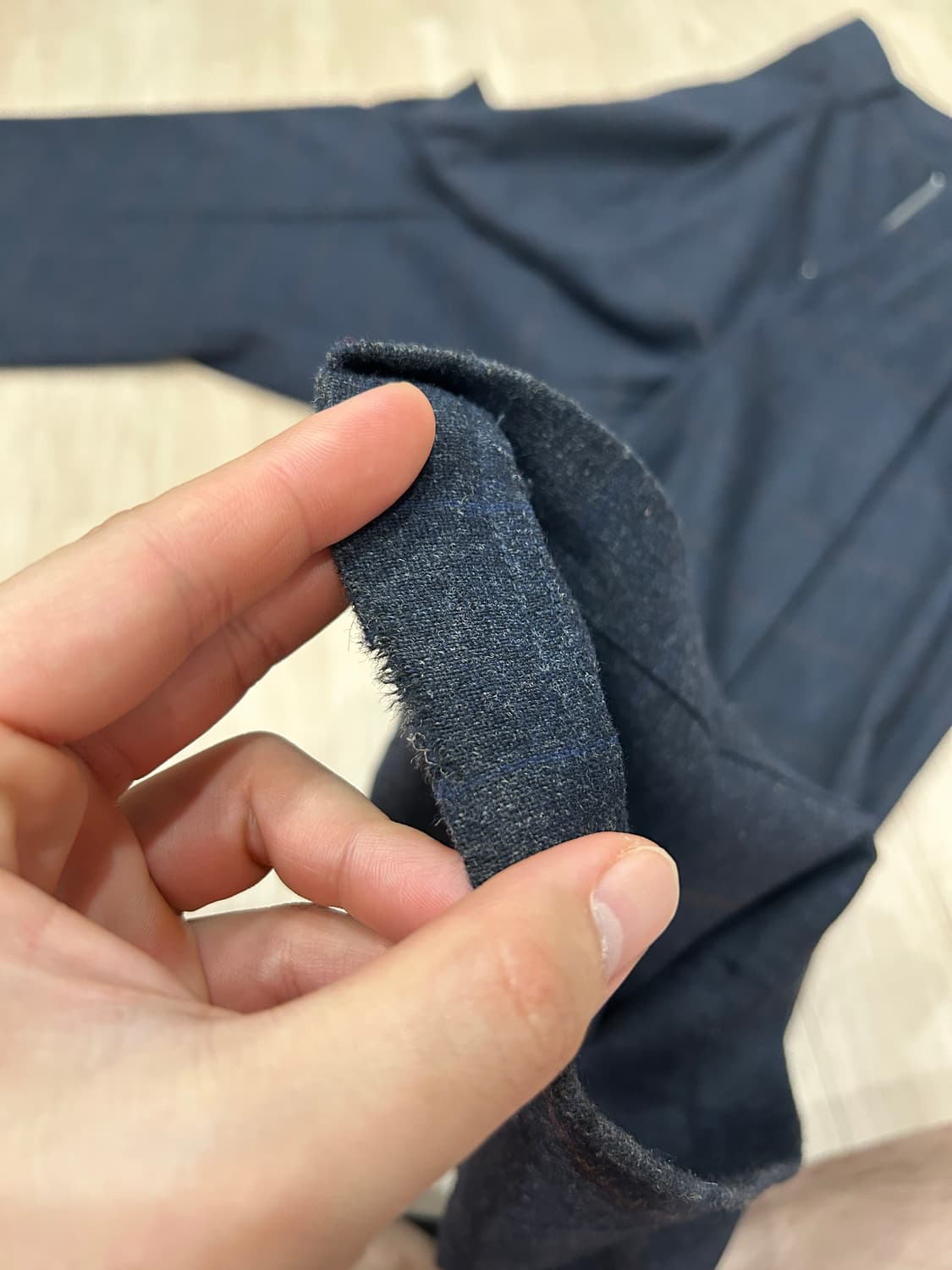 웨이비니스 딥 원턱 울 체크 트라우저 슬랙스 네이비 2 상품이미지4