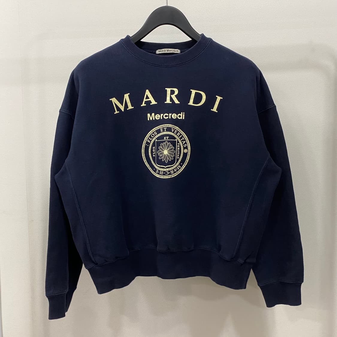 마르디메크르디 맨투맨 상품이미지1