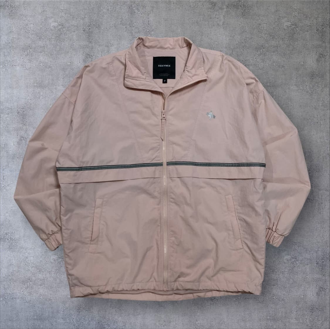 젝시믹스 스몰 로고 스펠아웃 핑크 바람막이 상품이미지2