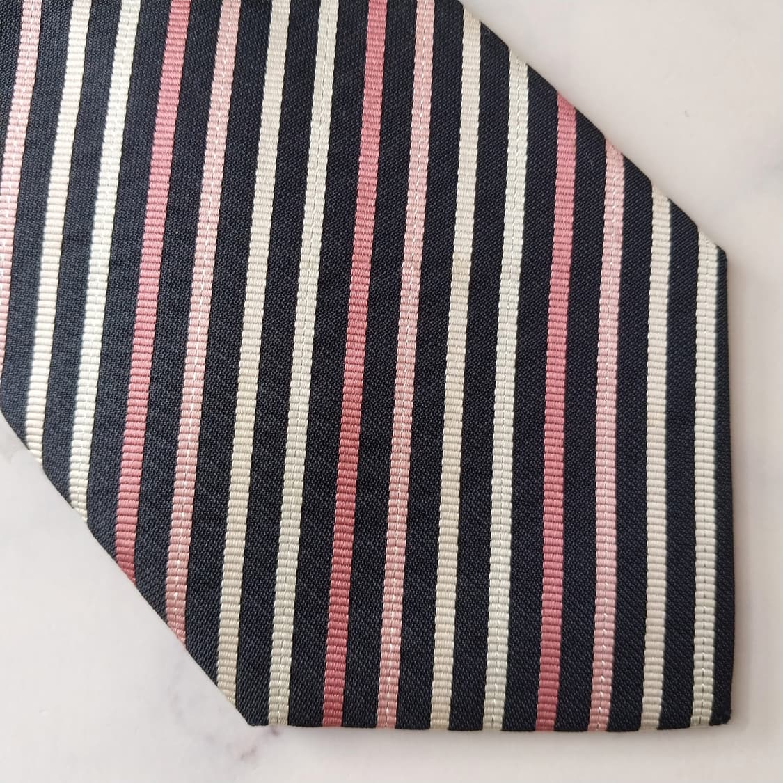 아쿠아스큐텀 실크 스트라이프 넥타이 9.5cm A+등급 K1987
 상품이미지7