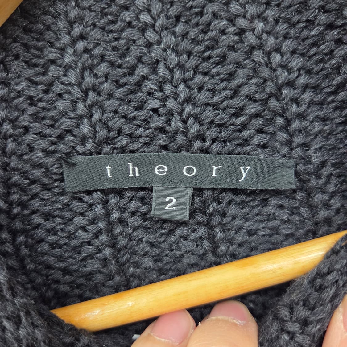 띠어리 블랙 골지 니트 긴팔 탑 여m 상품이미지3