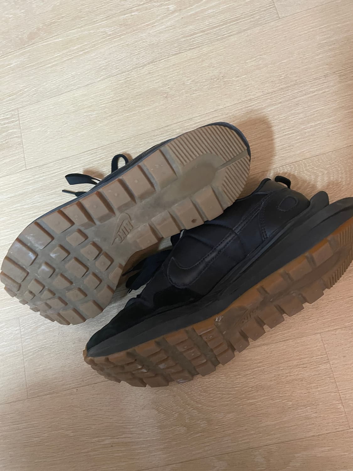 나이키x사이키 베이퍼와플 블랙 앤 검 280 상품이미지2