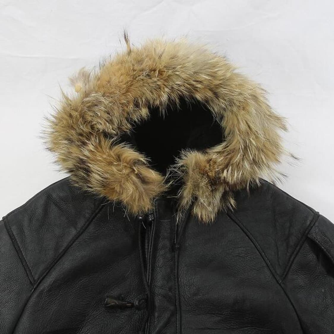 (착용컷) Winny Roaste 후드 레더 점퍼 상품이미지4