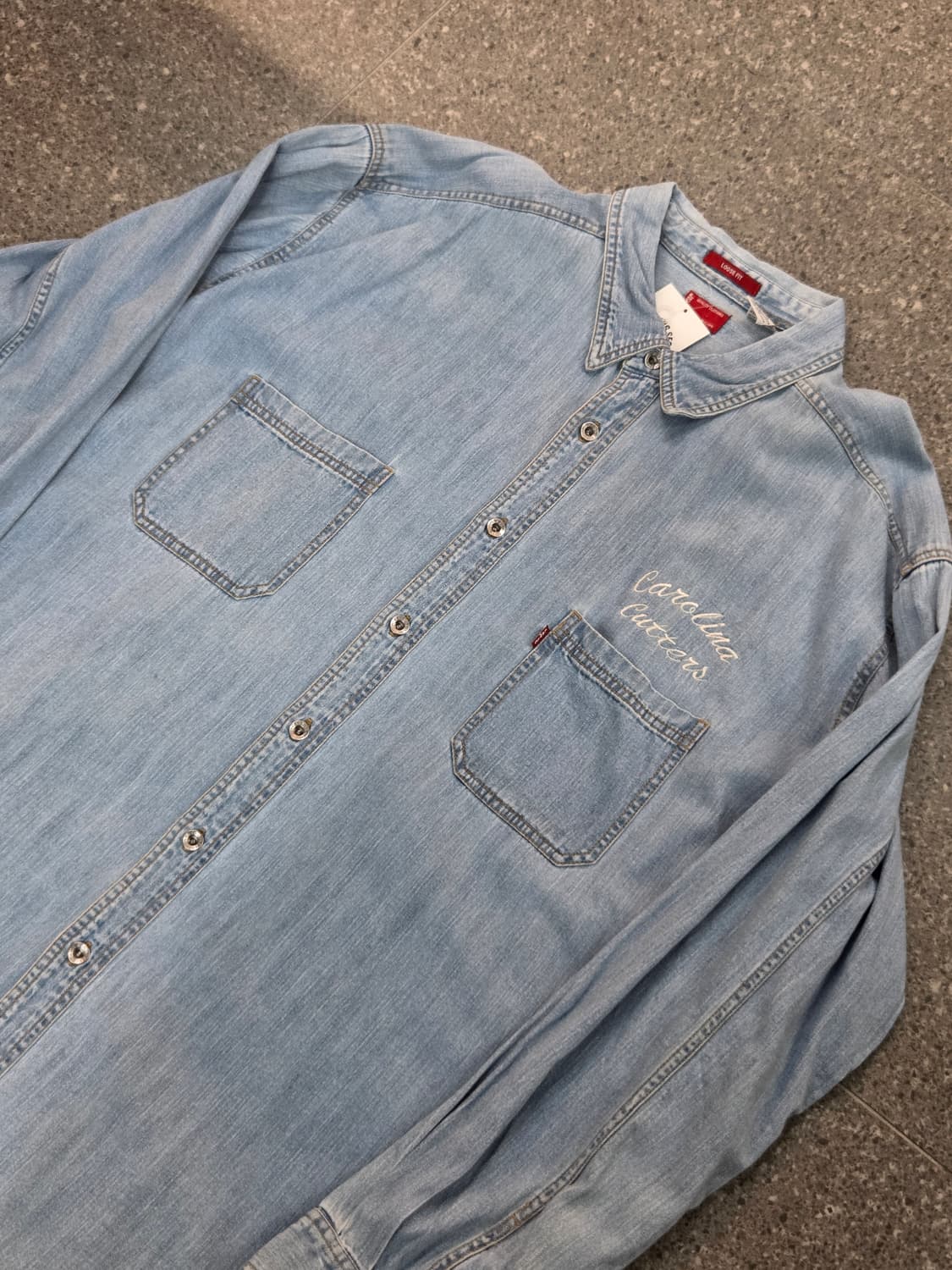 Levis 리바이스 연청 레터링 긴팔셔츠 상품이미지1