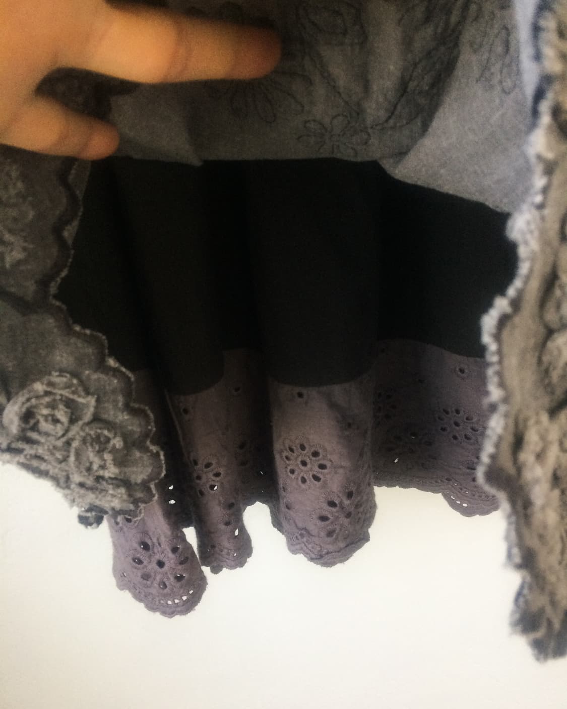 Pattern embroidery point skirt 상품이미지3