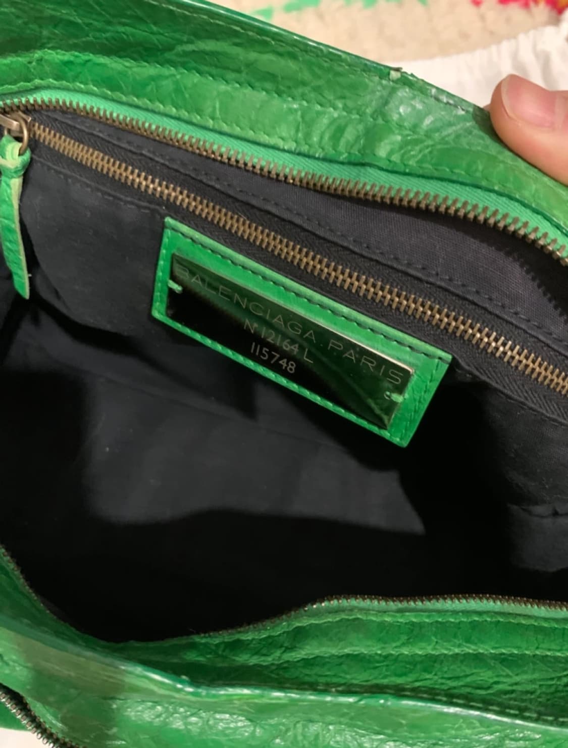 발렌시아가 모터백 시티백 그린 미듐 상품이미지3