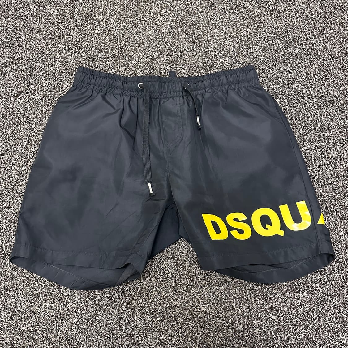 디스퀘어드2 반바지 블랙 L 상품이미지1