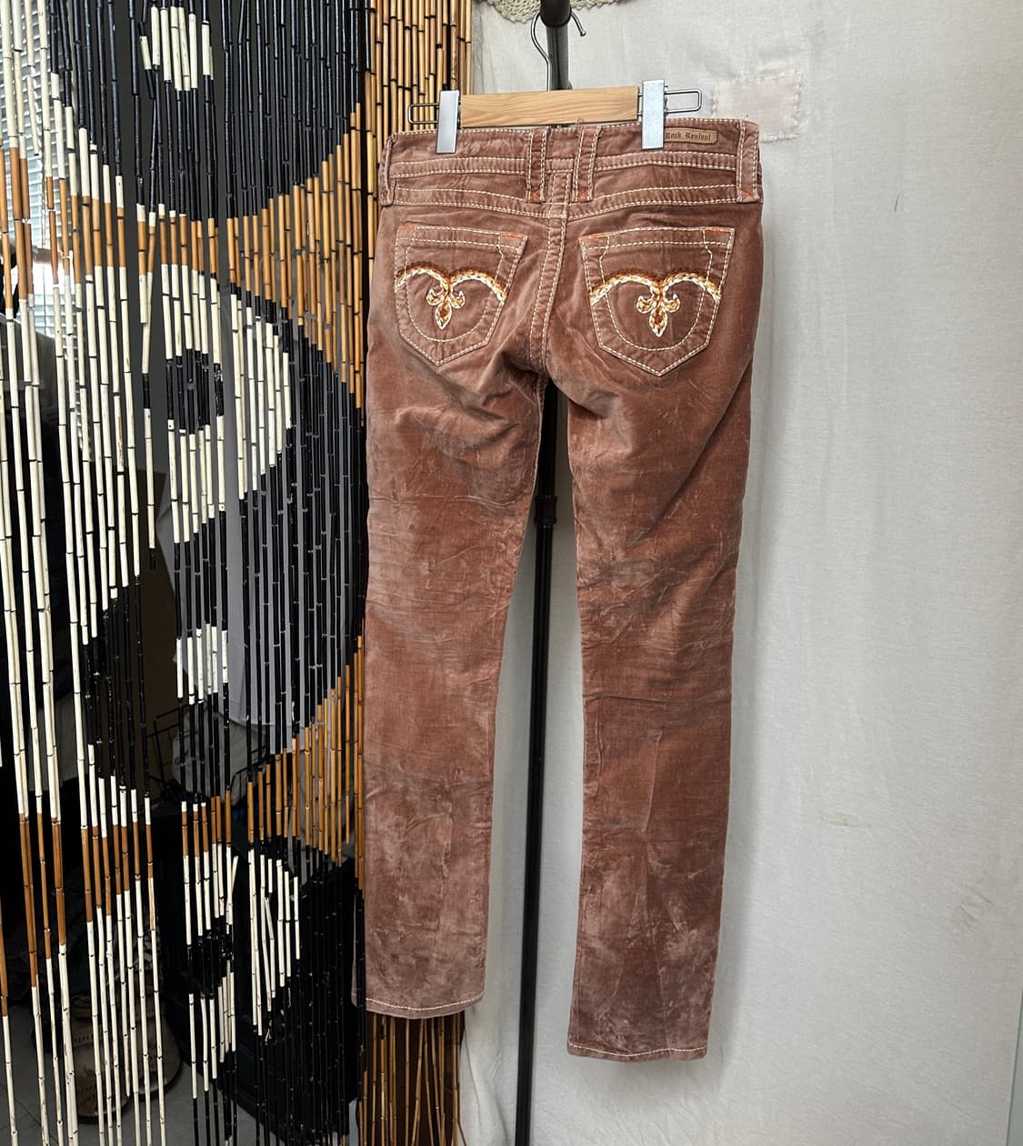 rock revival velvet low waist pants 상품이미지5