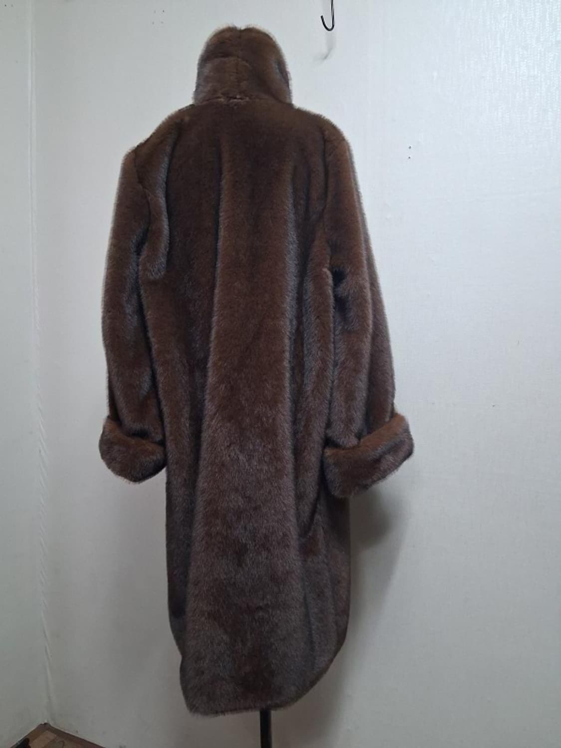 친환경 새로운 휘메일 모조밍크 코트 새거 77  상품이미지2