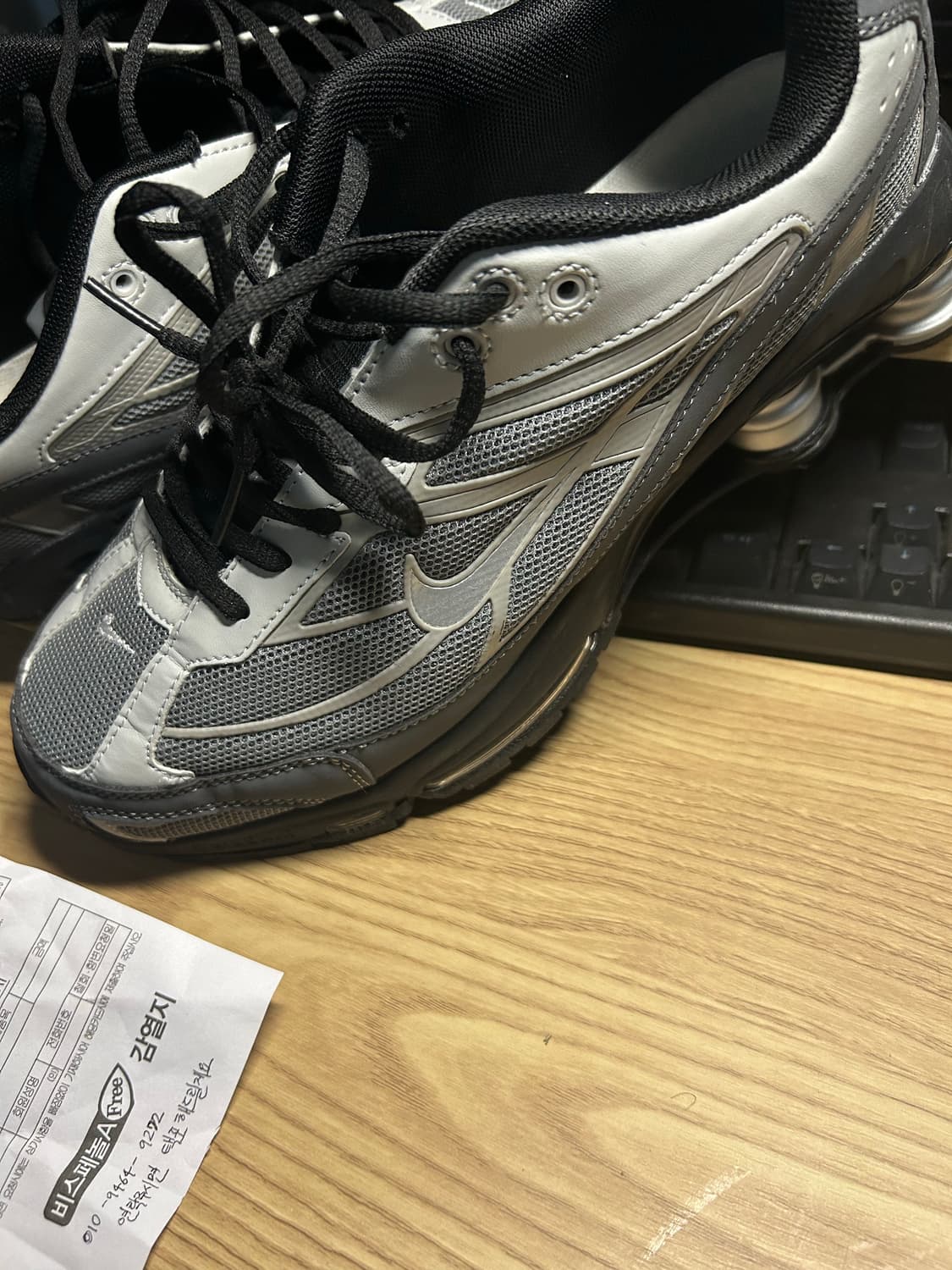 나이키 샥스 라이드 2 라이트 그래파이트 275 상품이미지3