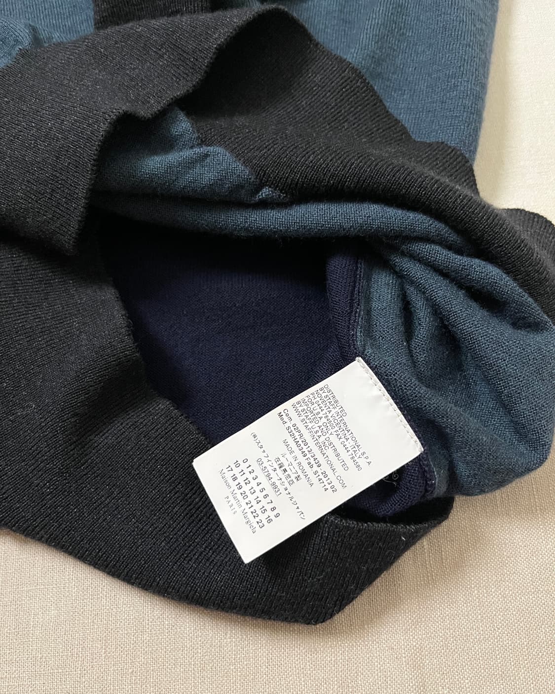 마르지엘라 mm6 컬러블록 터틀넥 니트 margiela 하이넥 상품이미지6