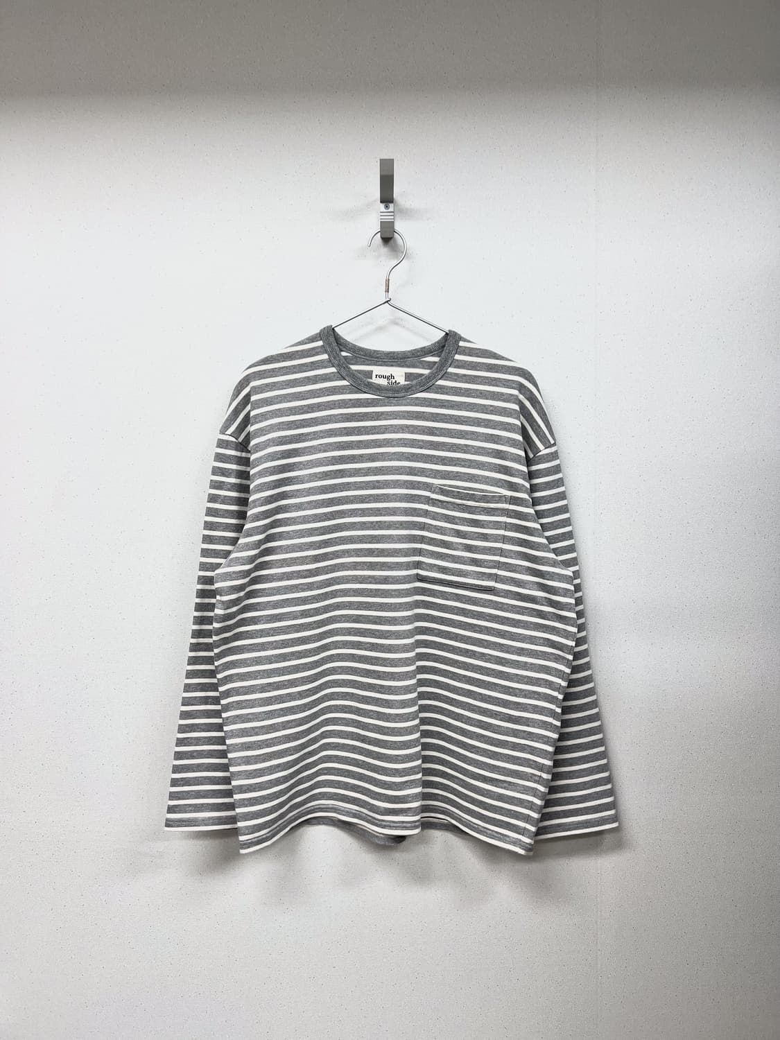 (KR/3) 러프사이드 스트라이프 롱슬리브 그레이 상품이미지1