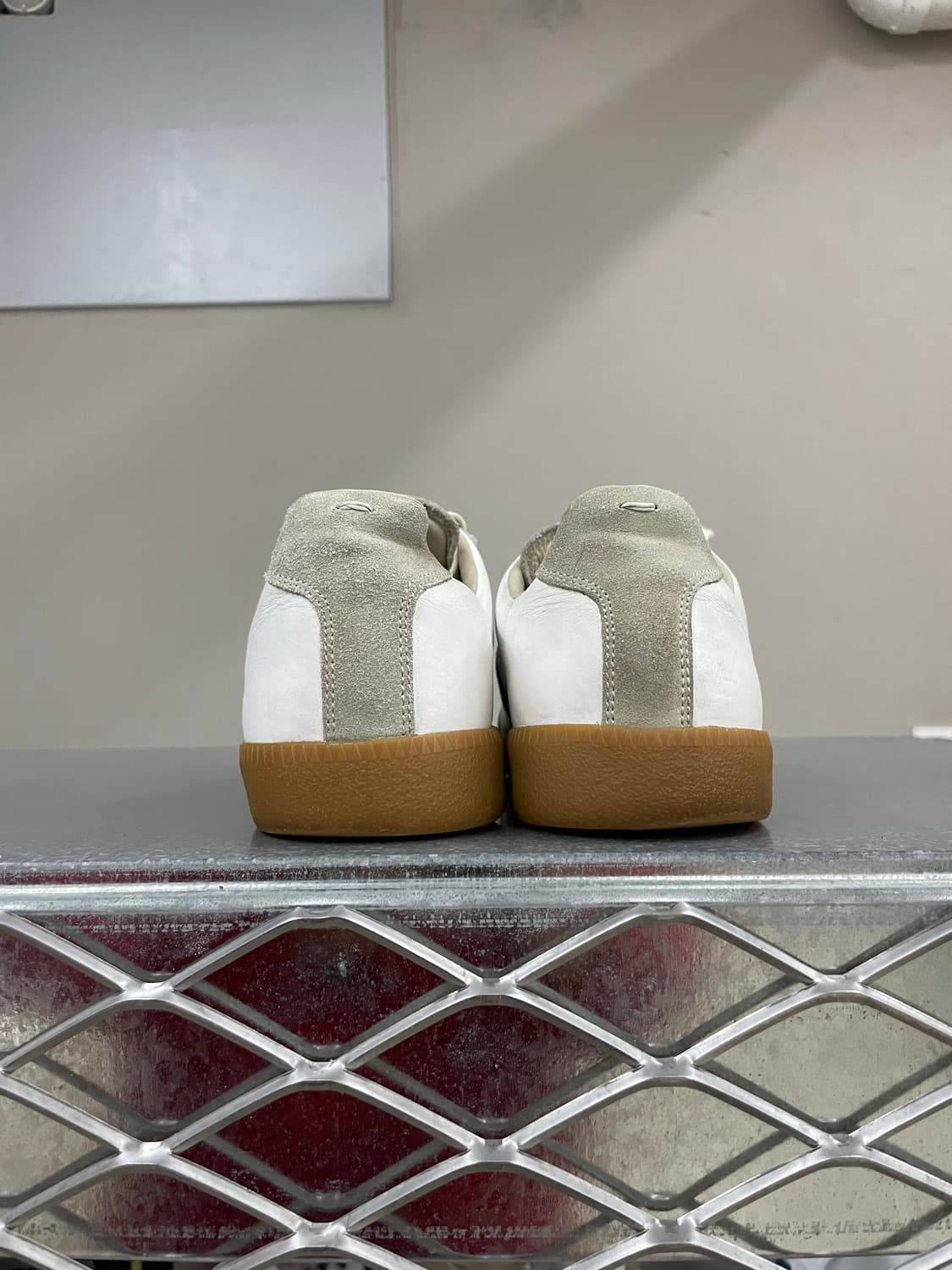 메종 마르지엘라 독일군 스니커즈 40.5 상품이미지3