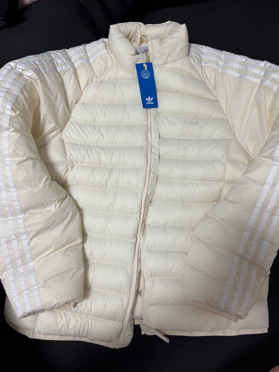 정품새제품 아디다스 3S 폴리에스테르 경량패딩자켓 2xl아이보리 상품이미지1
