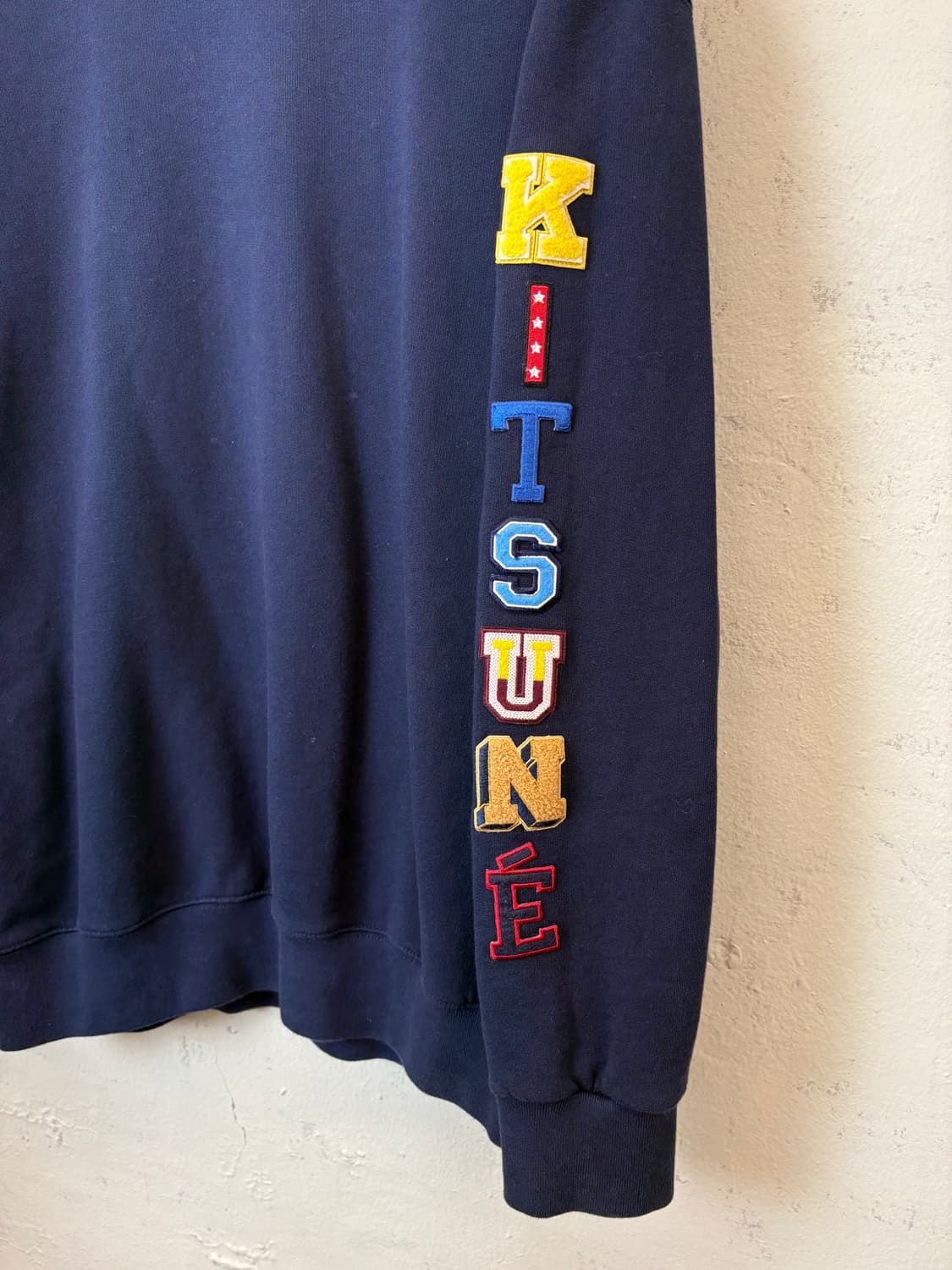 메종키츠네 로고 패치 스웻셔츠 네이비 상품이미지4