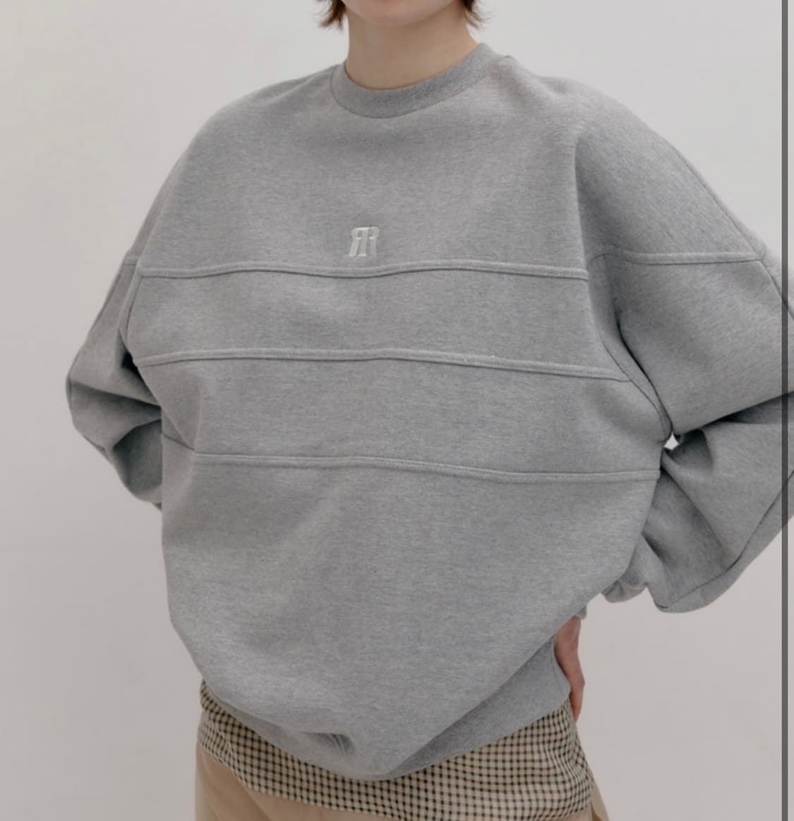 파르벵 맨투맨 상품이미지1