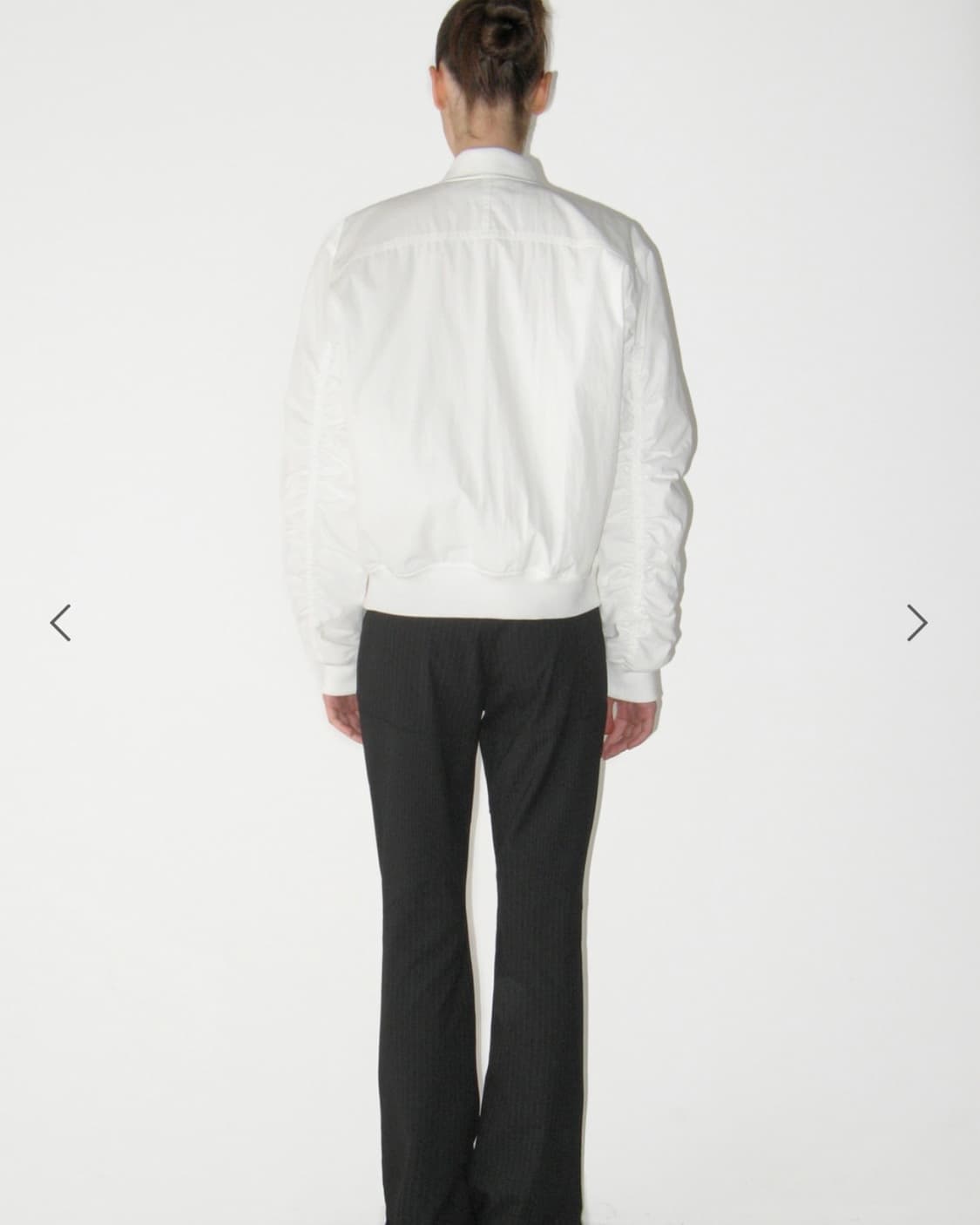 썬번프로젝트 Over Fit Shirring Bomber Jacket 상품이미지3