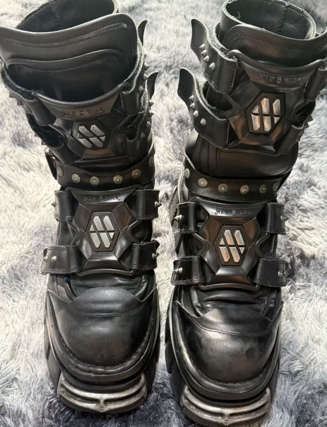 (급처) 뉴락 부츠 44 상품이미지2