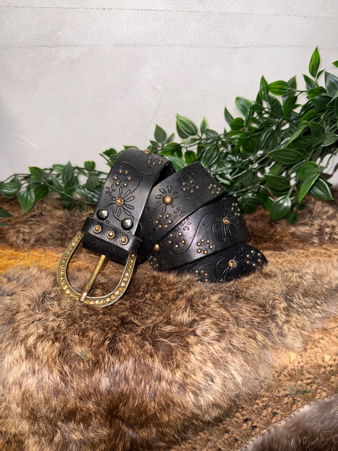 Black oriental flower stud cubic belt 상품이미지1
