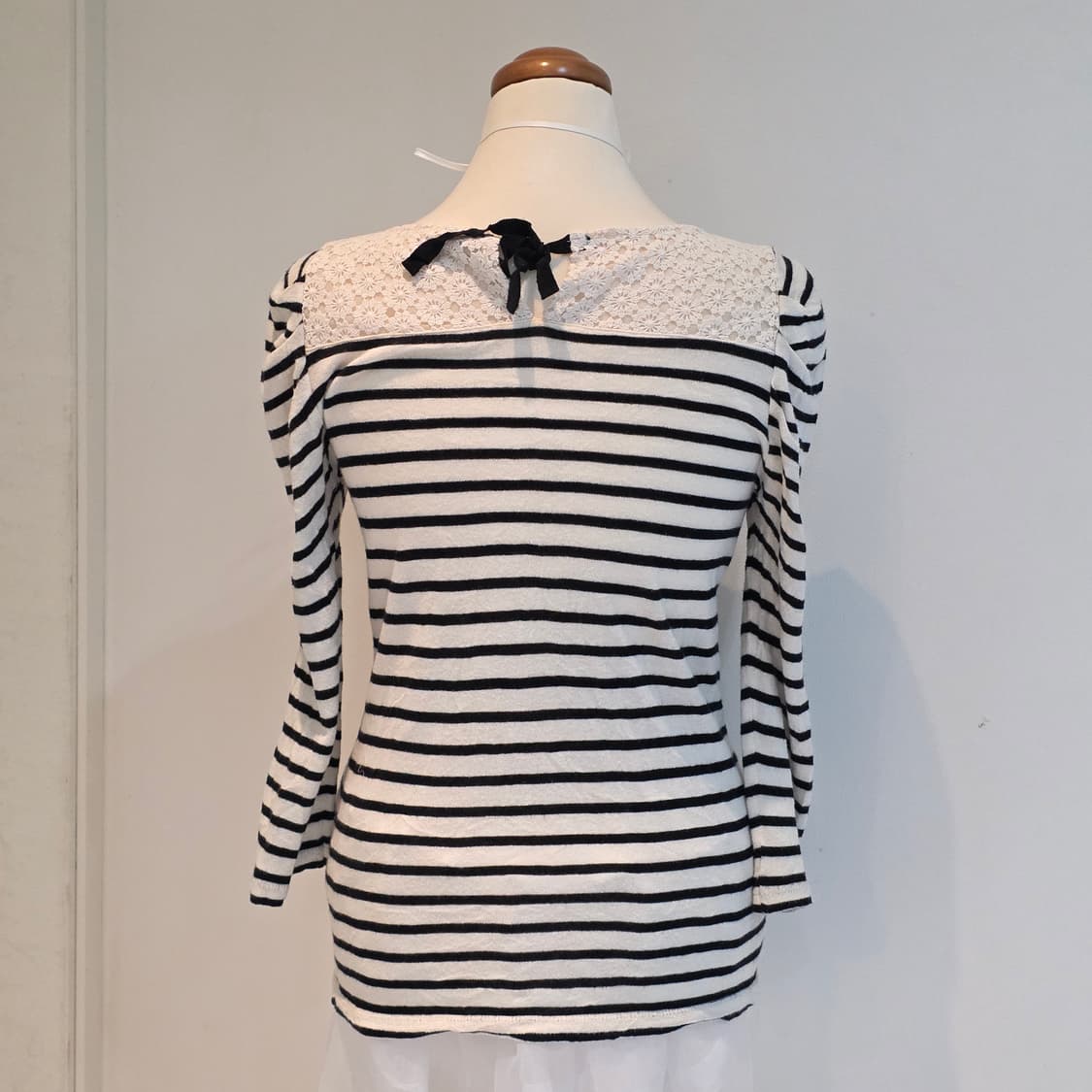 모리걸로리타st 레이스 스트라이프 퍼프 니트블라우스 상품이미지2