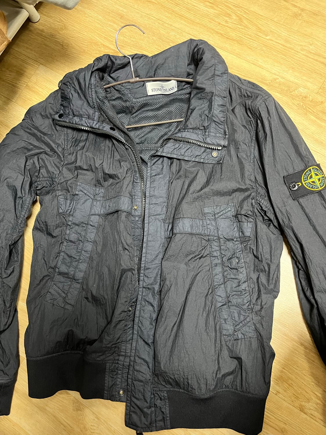 스톤아일랜드 21fw 멤브라나tc 바람막이 상품이미지1