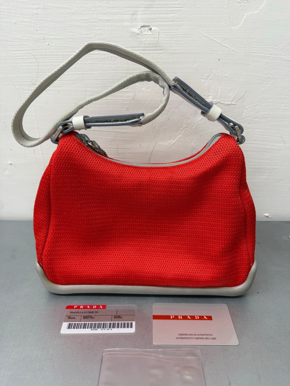 prada sport 숄더백 프라다 스포츠 상품이미지2