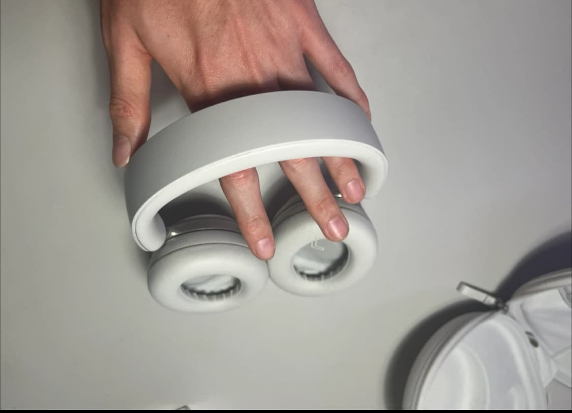 Boss qc ultra headphones white smoke. 상품이미지4