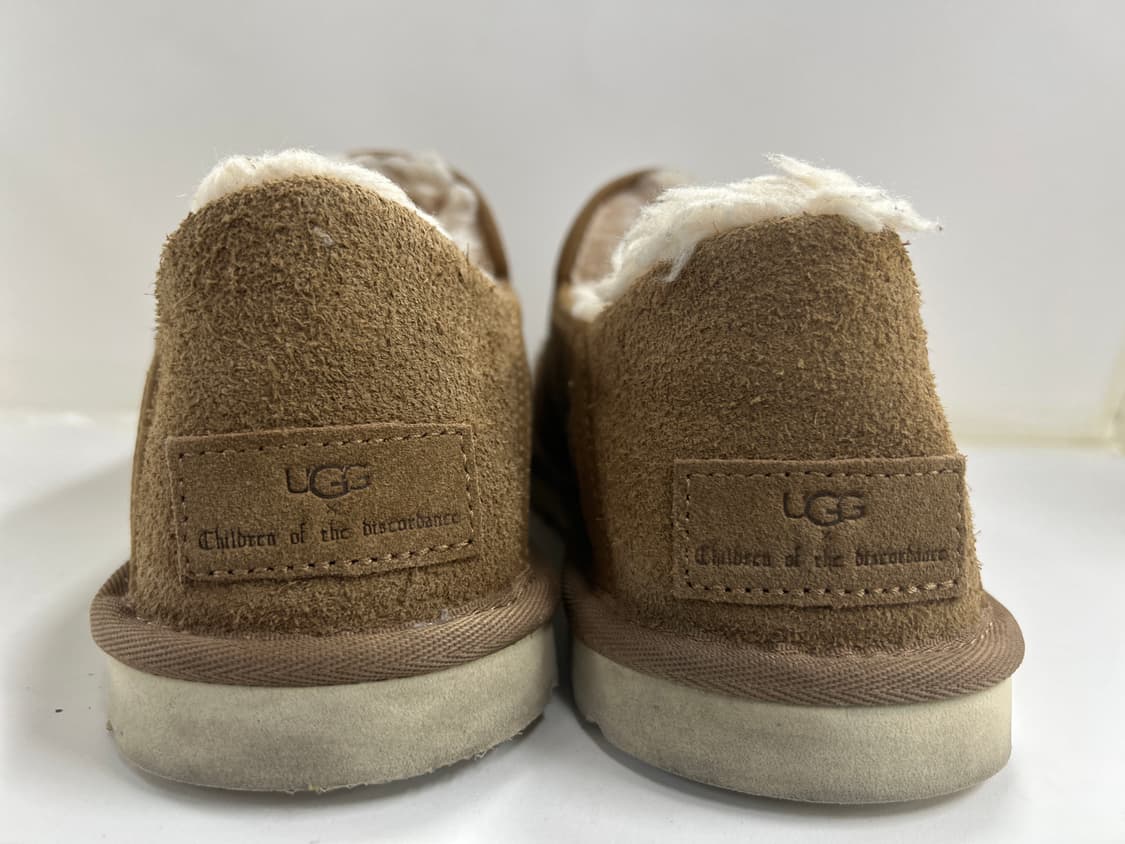 칠드런 오브 더 디스코댄스 UGG 콜라보 자수 슬리퍼 9 상품이미지4