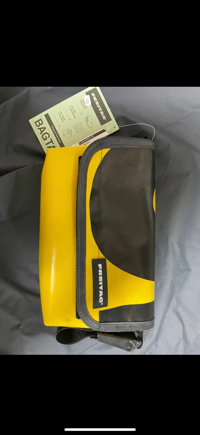 프라이탁 하이파이브오 꿀벌 검노 상품이미지1