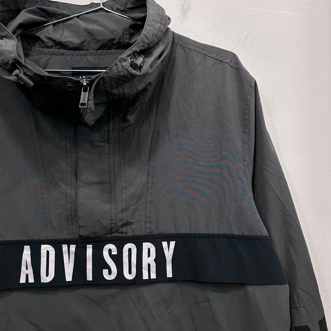 어드바이저리 배색 로고 나일론 후드 아노락 상품이미지1