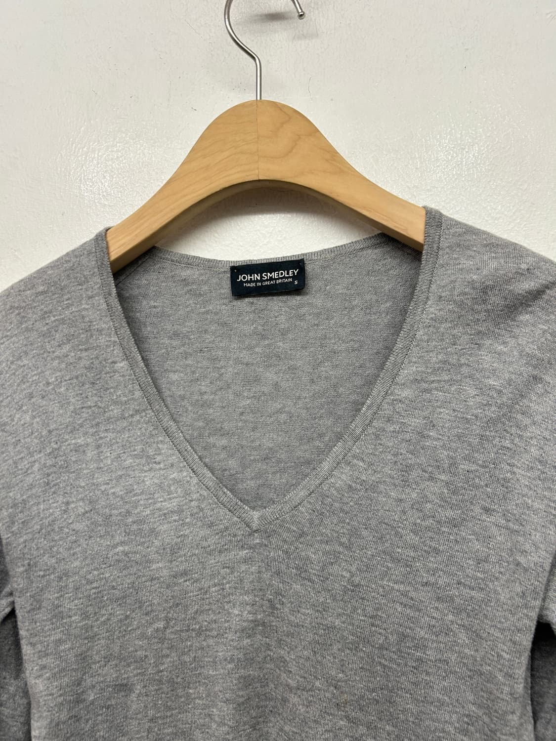 존 스메들리 V넥 코튼 니트 그레이 상품이미지2