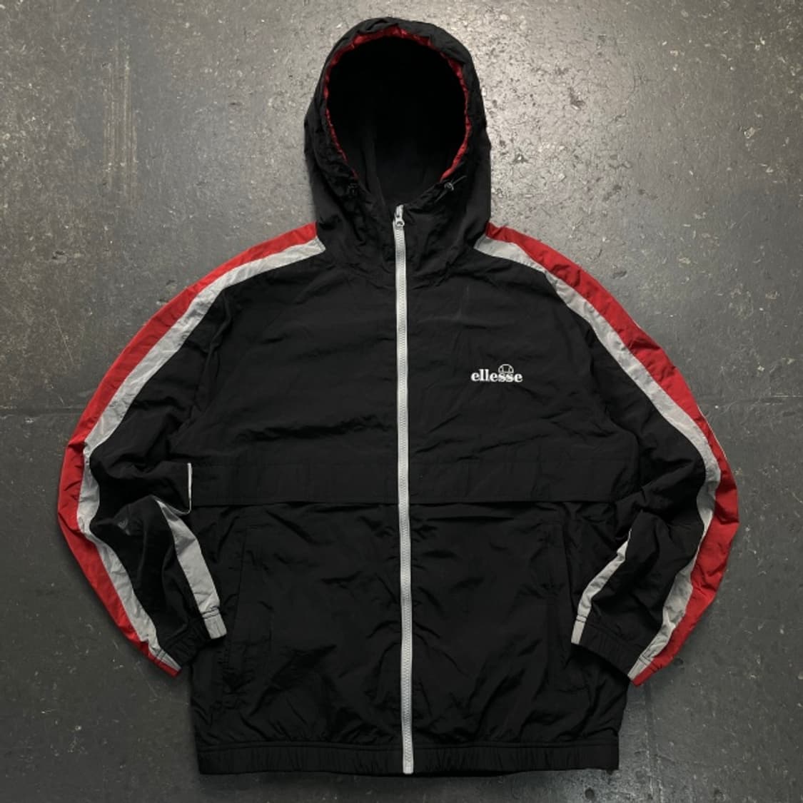 100 엘레쎄 올드스쿨 바람막이 상품이미지1