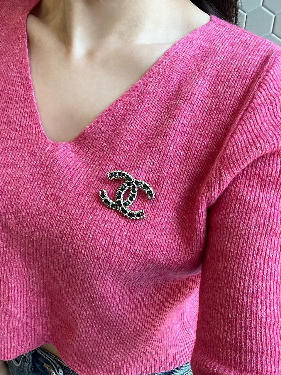 샤넬 정품 CC 체인 메탈 업사이클링 레더 브로치 상품이미지4