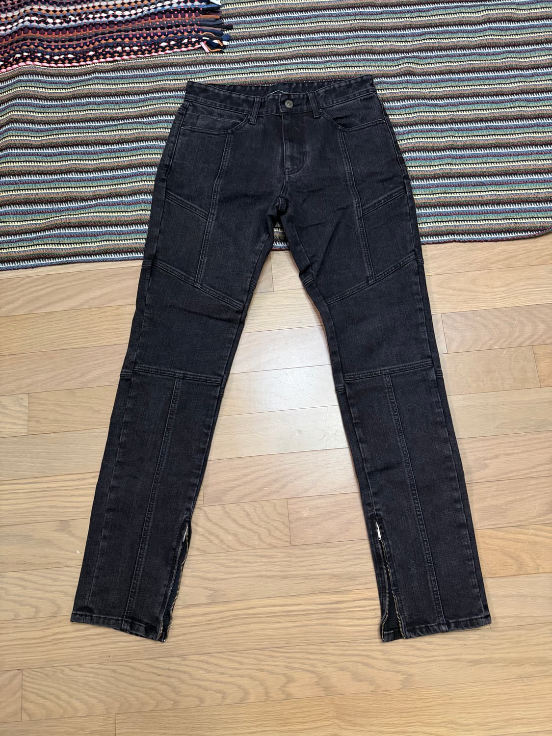 BIKER DENIM TROUSERS BLACK 상품이미지4